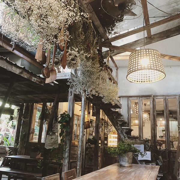 9 คาเฟ่แถวลาดพร้าว ร้านสวยถ่ายรูปเก๋ ห้ามพลาดไปเช็กอิน 9 คาเฟ่แถวลาดพร้าว ร้านสวยถ่ายรูปเก๋ ห้ามพลาดไปเช็กอิน