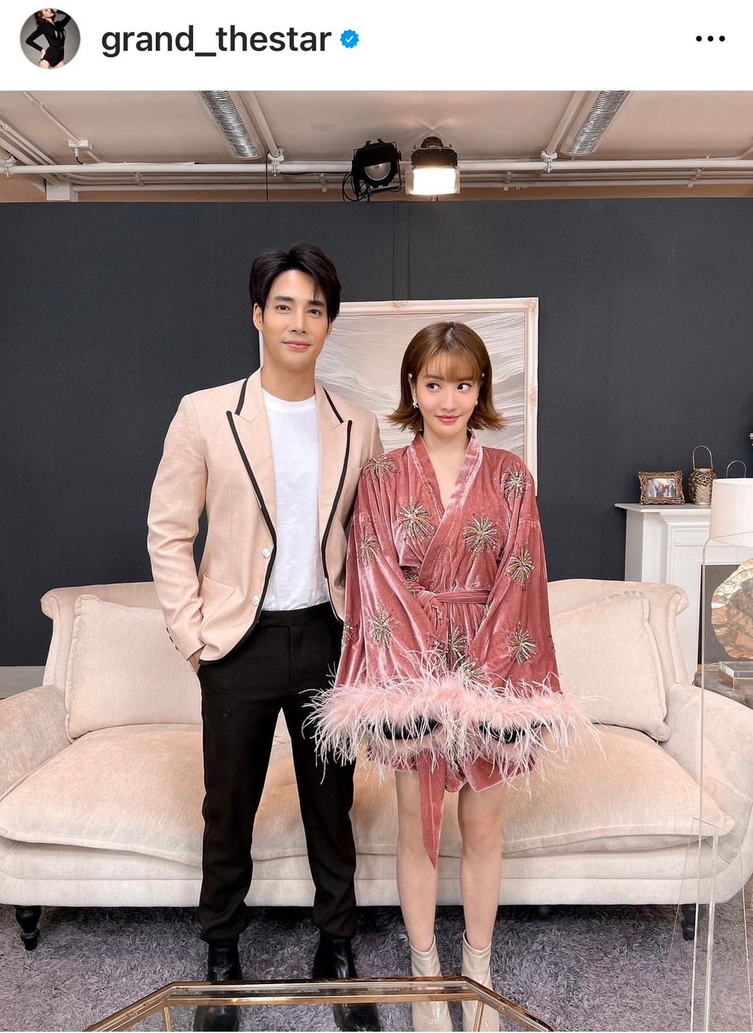 เด่นคุณ เปิดใจหลังพุ่งรับดอกไม้งานแต่ง ด้านรัก 5 ปี แกรนด์ แฮปปี้