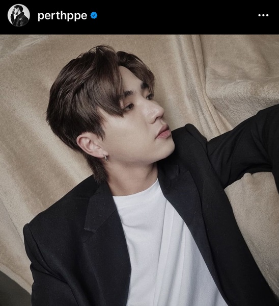 ลั่น!! เดี๋ยวเจอกัน เพิร์ธ ธนพนธ์ ถูกแฮกอินสตาแกรม เตรียมแจ้งความดำเนินคดี ลั่น!! เดี๋ยวเจอกัน เพิร์ธ ธนพนธ์ ถูกแฮกอินสตาแกรม เตรียมแจ้งความดำเนินคดี