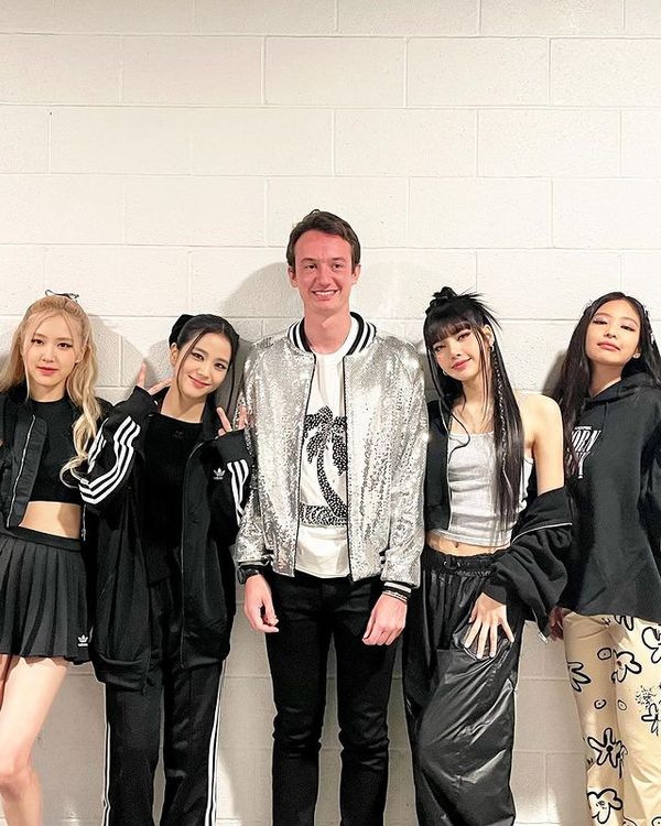 ยืนยันด้วยภาพ?!! โมเมนต์ ‘ลิซ่า BLACKPINK’ กับทายาทเศรษฐีฝรั่งเศส ที่ตกเป็นข่าวด้วยกัน