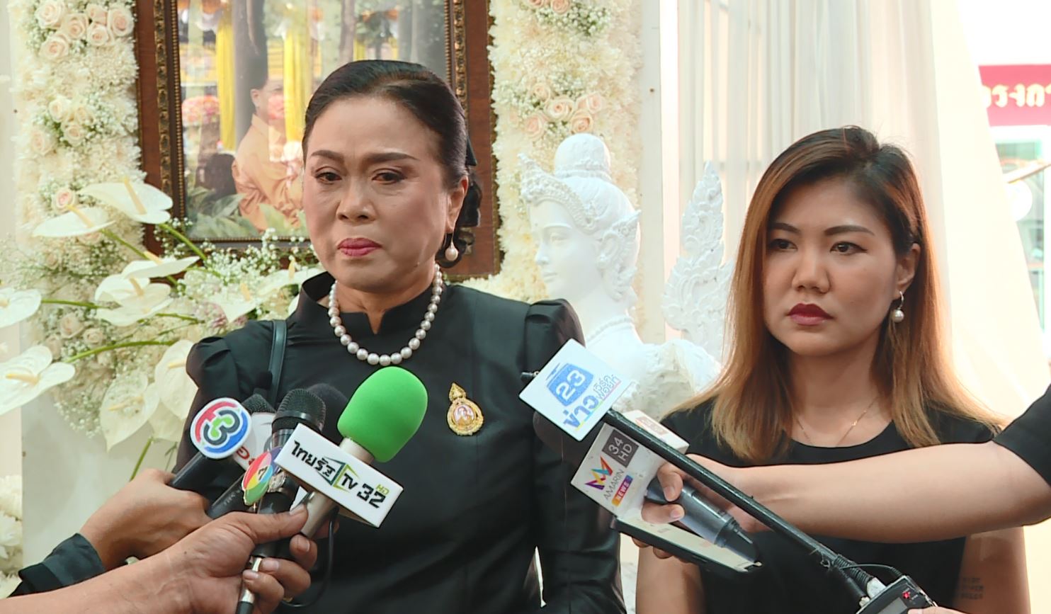 ครูปุ้ม ศศิวิมล หลั่งน้ำตาเผยถึงการสูญเสียคู่ชีวิต ครูชลธี ธารทอง ยอมให้อภัยเรื่องในอดีตหมดแล้ว 