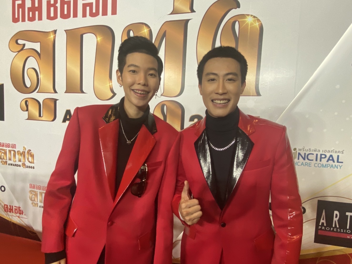 นุ๊ก-ปาย เผยความรู้สึกหลังมีชื่อเข้าชิงรางวัลคู่จิ้นยอดนิยม พร้อมอัปเดตประเด็นลดสถานะคู่จิ้น