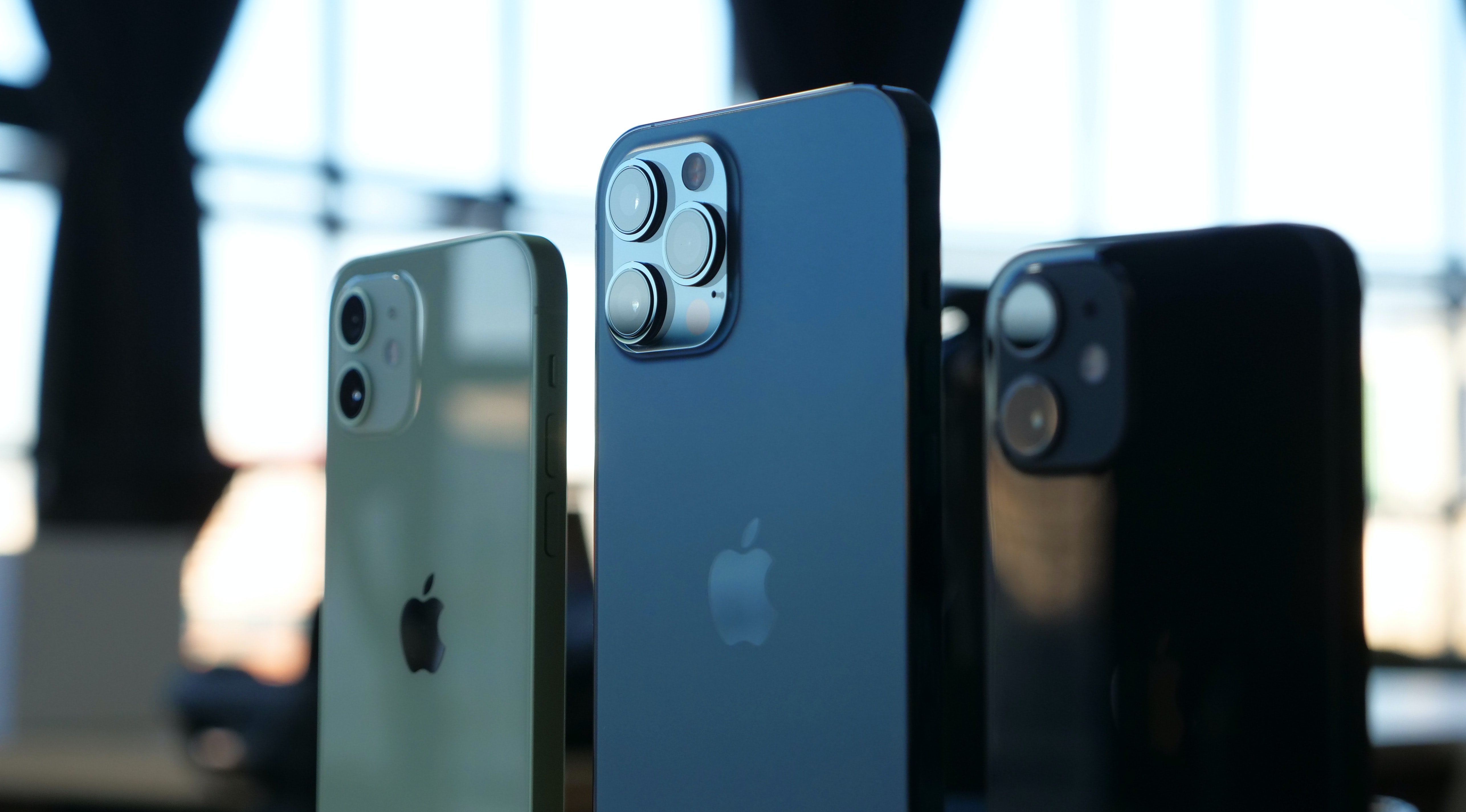 Apple ทุ่มเงินลงทุนกว่าพันสามร้อยล้านบาทให้บริษัท Corning ผู้ผลิตกระจก Gorilla Glass 