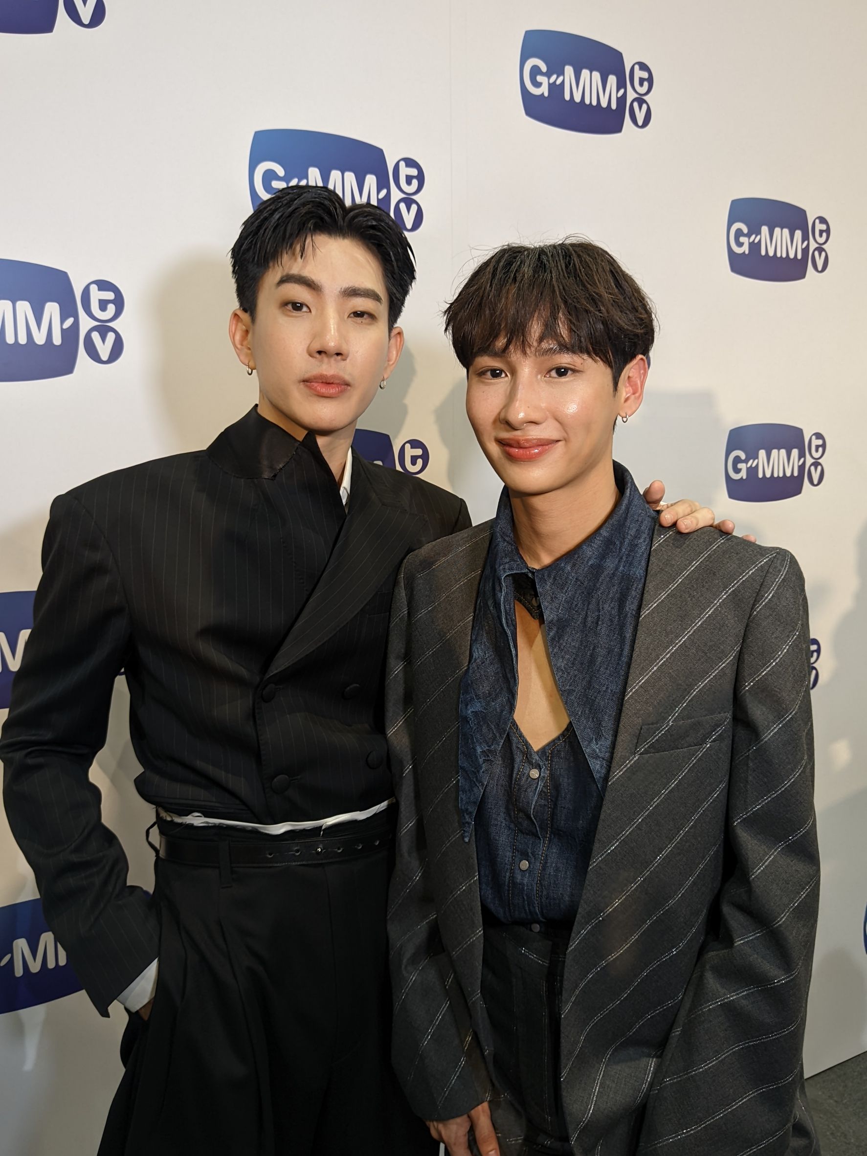 แฟนคลับเฮ ออฟ-กัน กลับมาเล่นซีรีส์คู่กันอีกครั้ง แฟนคลับเฮ ออฟ-กัน กลับมาเล่นซีรีส์คู่กันอีกครั้ง
