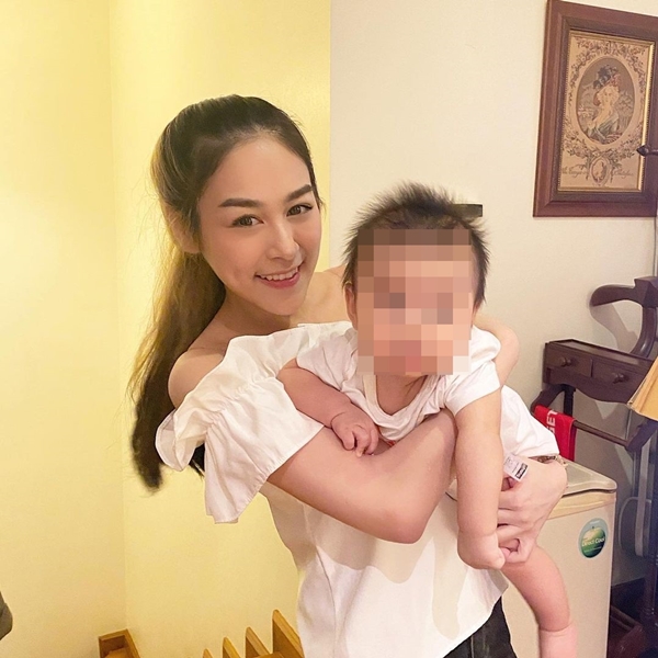 มยุรา รับน้องน้ำตาลลูกสาว กำลังจะเป็นซิงเกิ้ลมัม