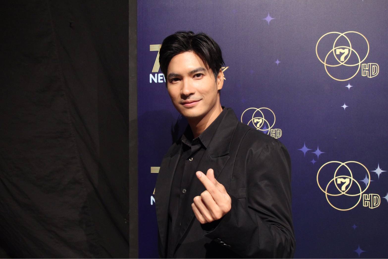 ไมค์ แฮปปี้ ปุ๊กลุก ส่งเค้กวันเกิดให้ เผยแค่คำอวยพรก็มีความสุขแล้ว   