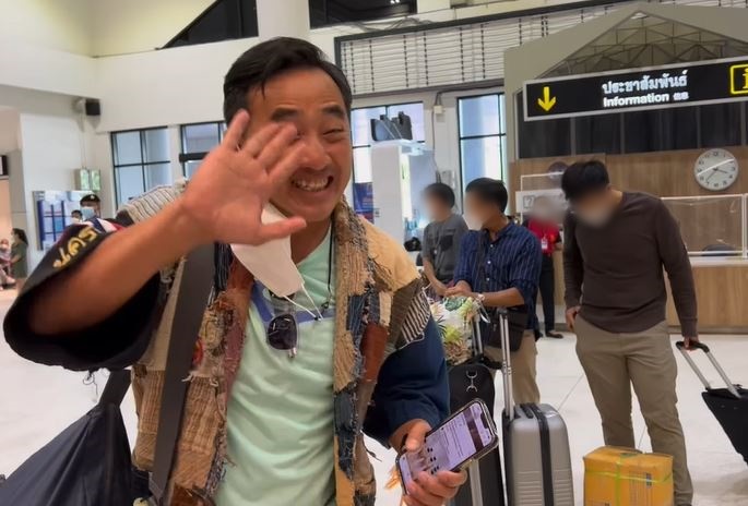 โตโน่ ภาคิน เดินทางกลับถึงกรุงเทพ หลังเสร็จสิ้นภารกิจ ว่ายน้ำข้ามโขง 