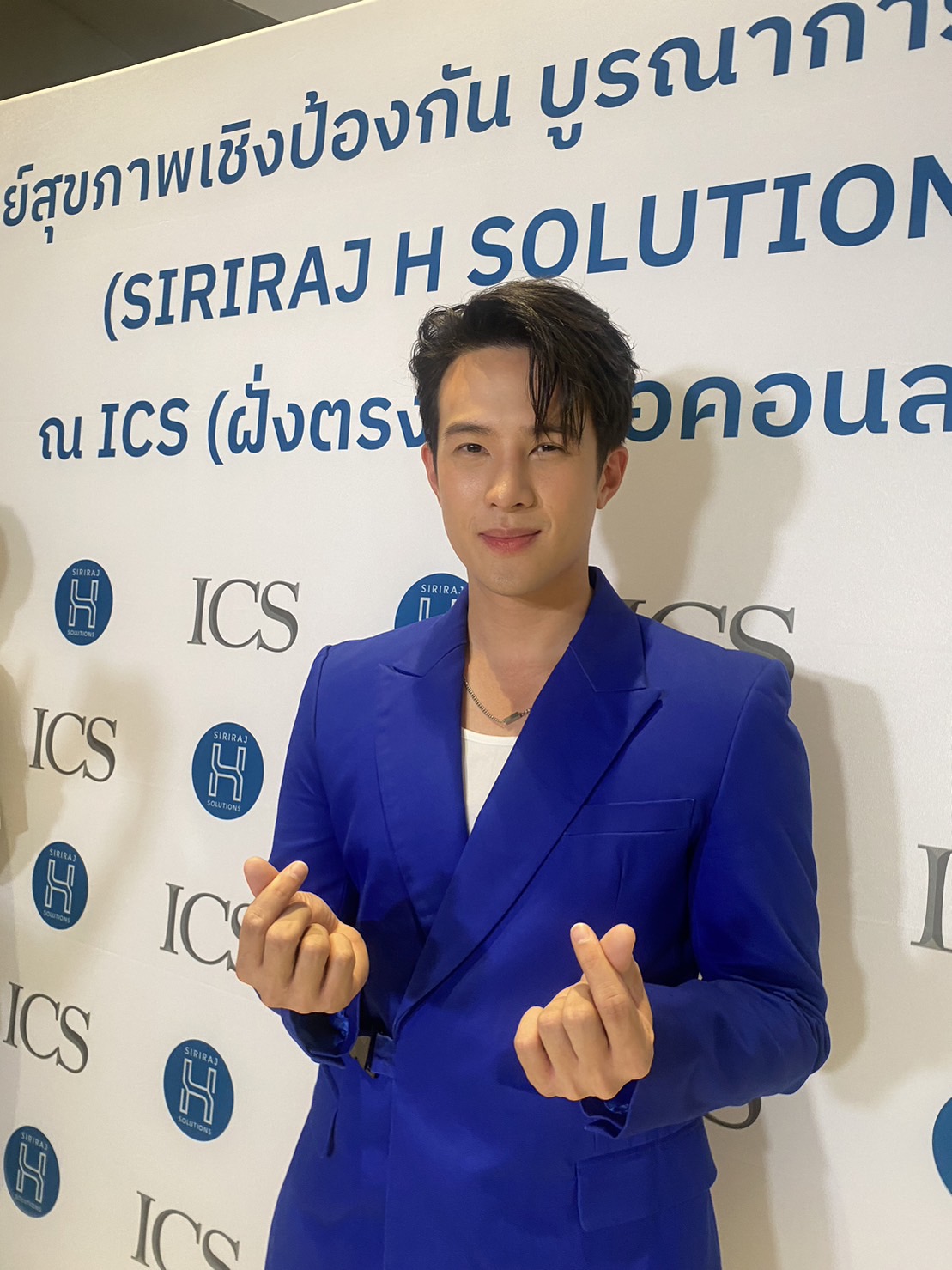 เจมส์ มาร์ เล่าโมเมนต์วันเกิด เกร็งสุด! ขอ พาย เป็นแฟนกับคุณพ่อคุณแม่ เจมส์ มาร์ เล่าโมเมนต์วันเกิด เกร็งสุด! ขอ พาย เป็นแฟนกับคุณพ่อคุณแม่