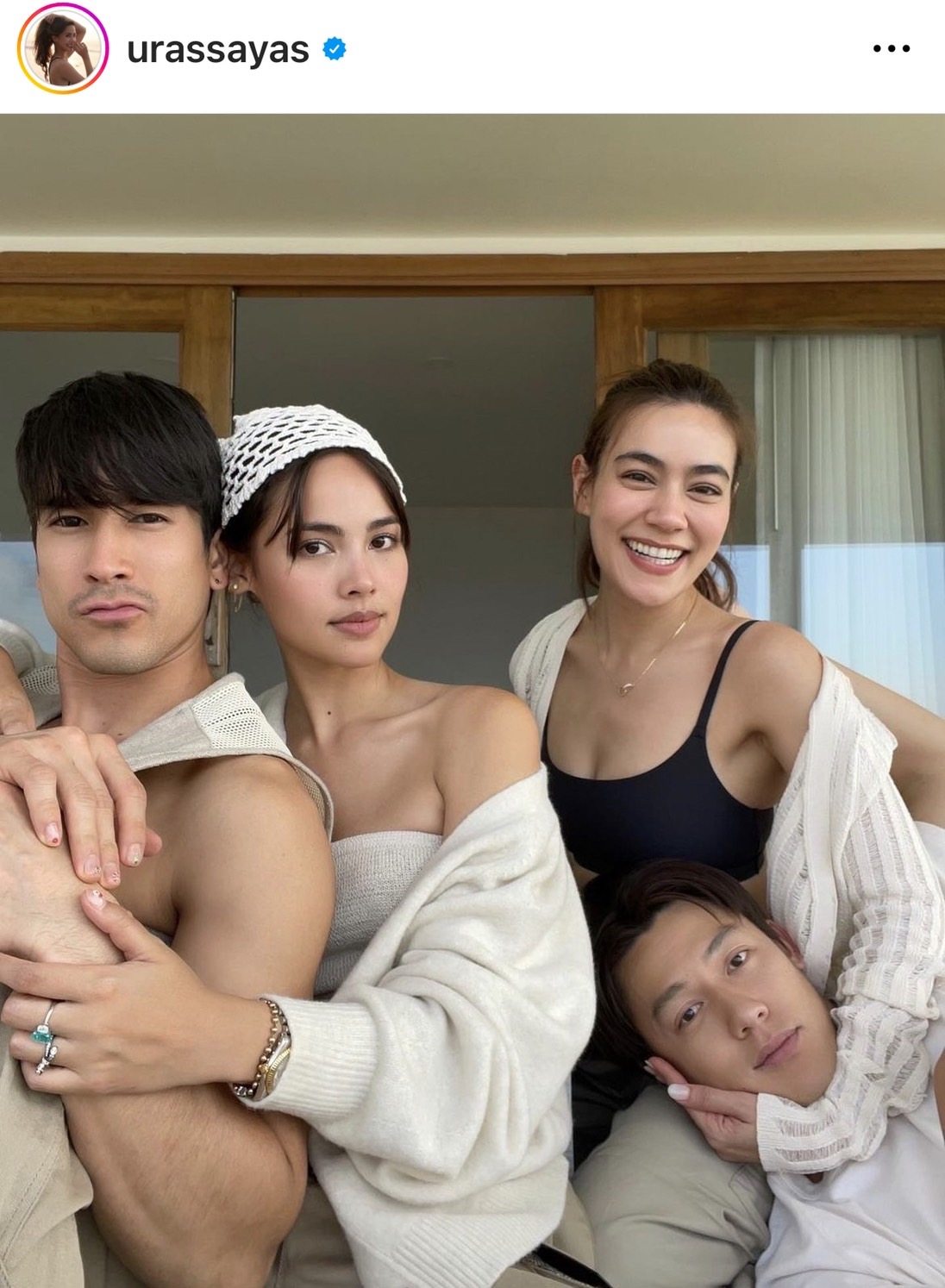 ณเดชน์ - ญาญ่า หวานไม่แผ่ว จุ๊บเหม่งโชว์รับอรุณ... ณเดชน์ - ญาญ่า หวานไม่แผ่ว จุ๊บเหม่งโชว์รับอรุณ...
