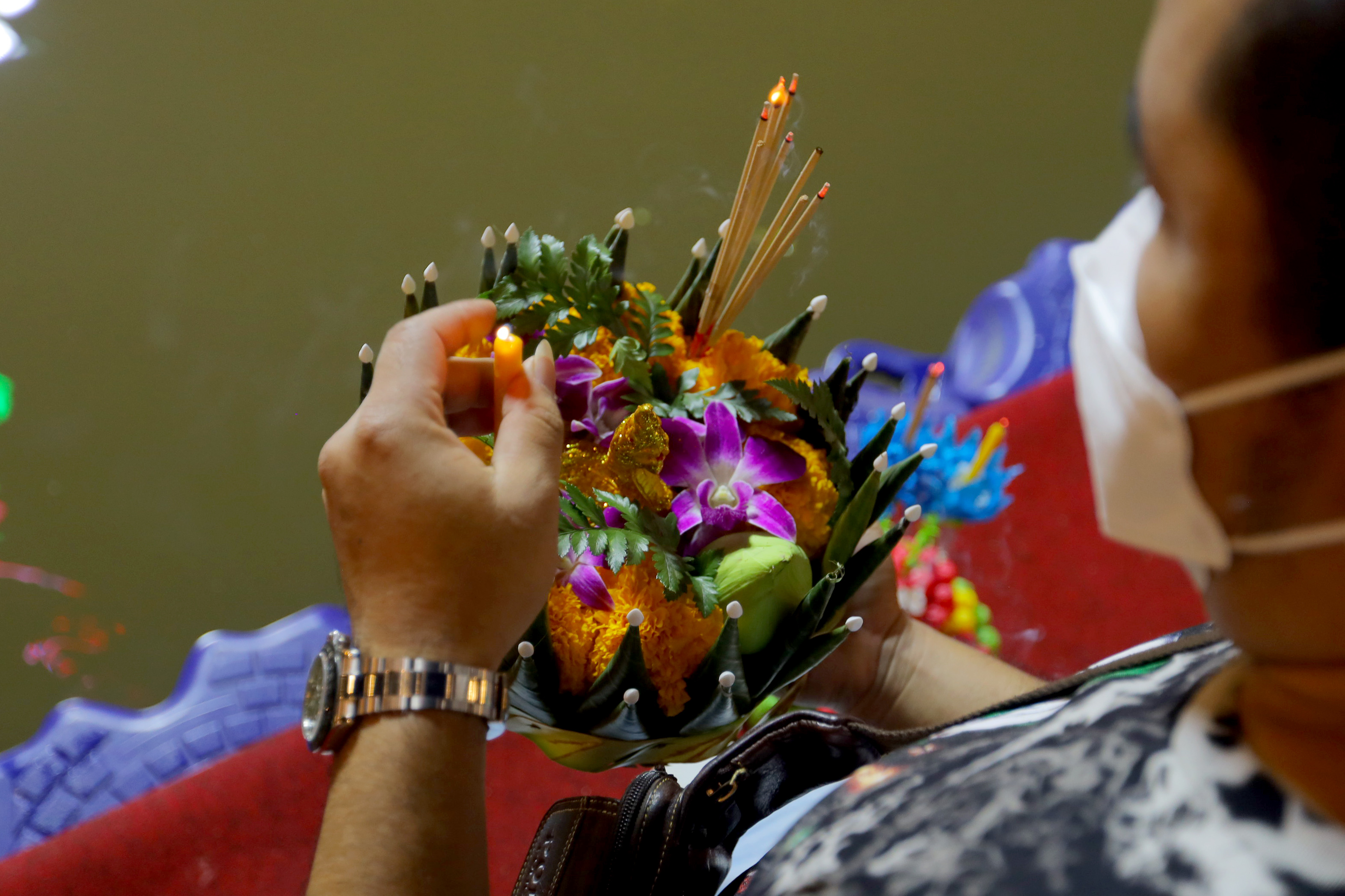คำอธิษฐาน วันลอยกระทง ขอขมาพระแม่คงคา เพื่อความเป็นสิริมงคล คำอธิษฐาน วันลอยกระทง ขอขมาพระแม่คงคา เพื่อความเป็นสิริมงคล