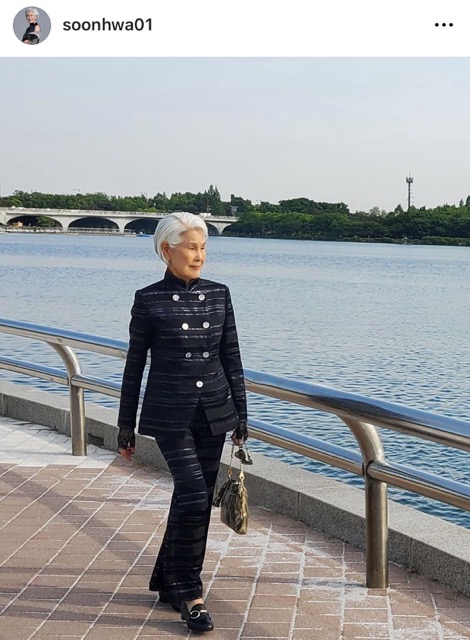 ชเวซุนฮวา คุณยายวัย 80 ผู้ประกวดเวทีนางงามเกาหลีที่อายุมากที่สุด ชเวซุนฮวา คุณยายวัย 80 ผู้ประกวดเวทีนางงามเกาหลีที่อายุมากที่สุด