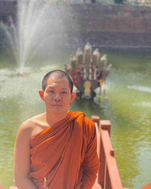 “เก่ง ธชย” เล่าประสบการณ์ลี้ลับหลังลาสิกขา (มีคลิป) “เก่ง ธชย” เล่าประสบการณ์ลี้ลับหลังลาสิกขา (มีคลิป)