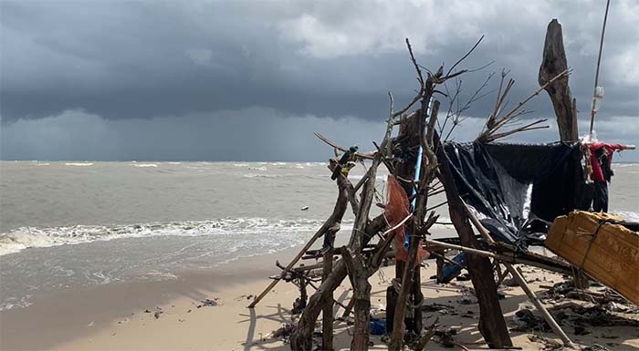 อุตุฯ เตือนภาคใต้ฝนตกหนัก - คลื่นแรง สมุยปิดท่องเที่ยว ‘หมู่เกาะอ่างทอง’ อุตุฯ เตือนภาคใต้ฝนตกหนัก - คลื่นแรง สมุยปิดท่องเที่ยว ‘หมู่เกาะอ่างทอง’