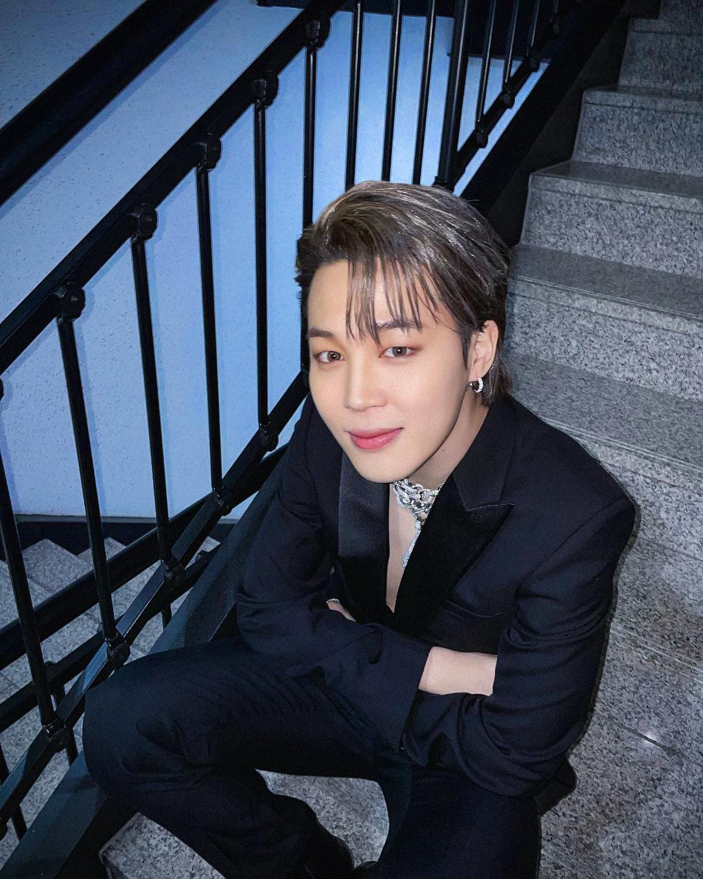 จีมิน วง BTS ประกาศเตรียมออกอัลบั้มเดี่ยวเดือนมีนาคมนี้ 