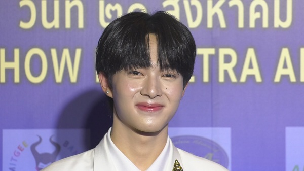 “นุนิว ชวรินทร์” ดีใจ กวาด 3 รางวัลงาน มณีเมขลา ครั้งที่ 3  (มีคลิป)