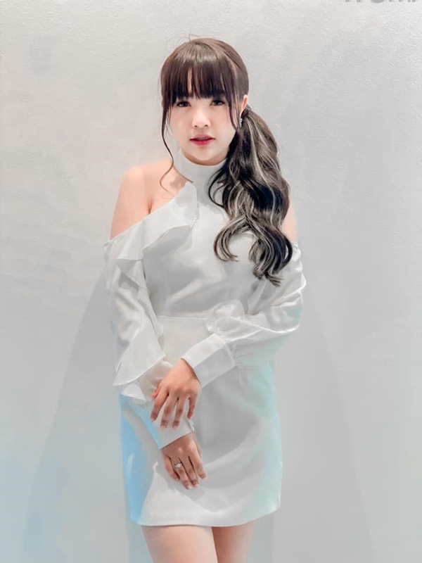 เจนนี่ รัชนก ไม่ทน! เดินหน้าฟ้องเกรียนคีย์บอร์ด เจนนี่ รัชนก ไม่ทน! เดินหน้าฟ้องเกรียนคีย์บอร์ด