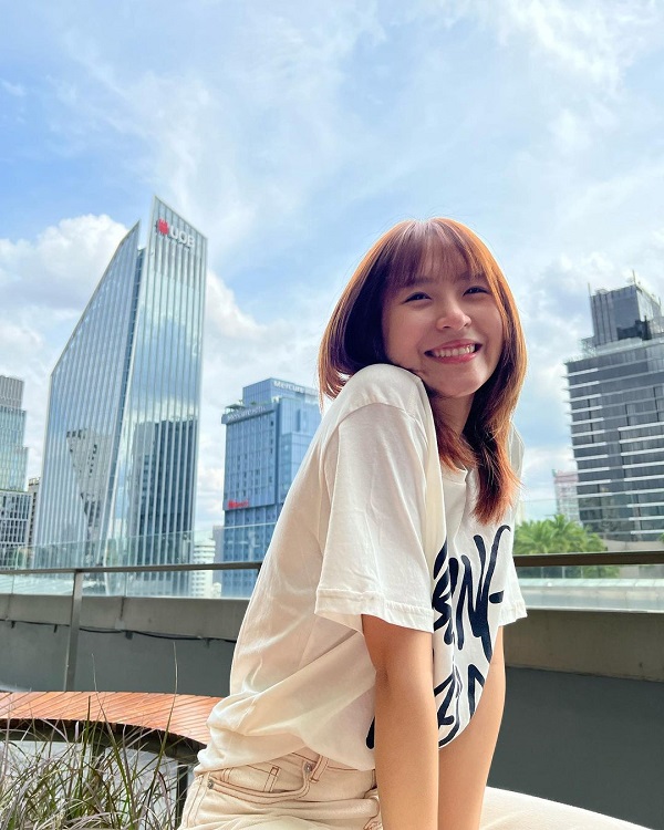 ชาวเน็ตจับตา “นารา – ซีดี” แอบคบกันจริงไหม (มีคลิป) ชาวเน็ตจับตา “นารา – ซีดี” แอบคบกันจริงไหม (มีคลิป)