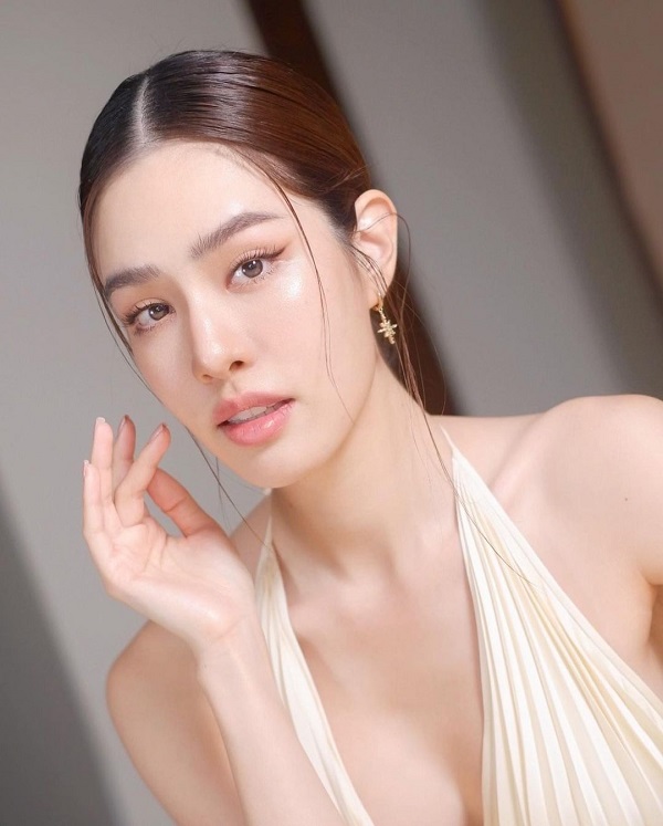 เกรซ กาญจน์เกล้า เผย ความรักแฮปปี้ ยังไม่คิดเรื่องแต่งงาน (มีคลิป)  