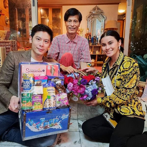 ฉลองวันเกิดครบ 67 ปี “หม่อมน้อย-หม่อมหลวงพันธุ์เทวนพ เทวกุล” โดยมี แพนเค้ก-แต้ว นำทีมลูกศิษย์ในวงการร่วมอวยพรวันเกิดหม่อมน้อยที่บ้านพัก ฉลองวันเกิดครบ 67 ปี “หม่อมน้อย-หม่อมหลวงพันธุ์เทวนพ เทวกุล” โดยมี แพนเค้ก-แต้ว นำทีมลูกศิษย์ในวงการร่วมอวยพรวันเกิดหม่อมน้อยที่บ้านพัก