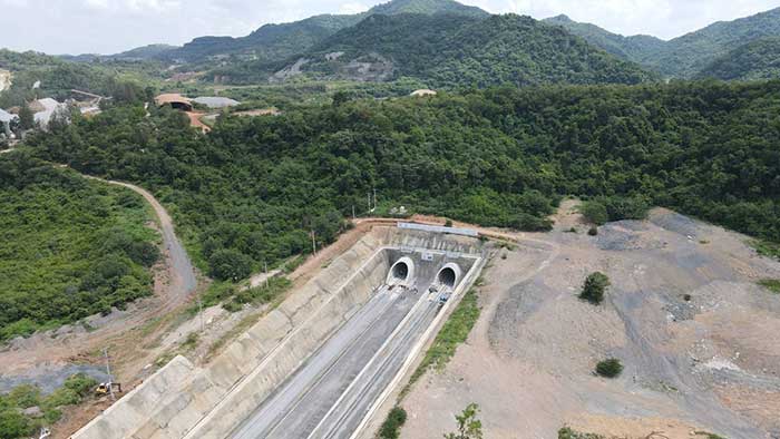 รถไฟทางคู่ สายอีสานจะพร้อมเปิดให้บริการในปีนี้กี่สถานี? รถไฟทางคู่ สายอีสานจะพร้อมเปิดให้บริการในปีนี้กี่สถานี?