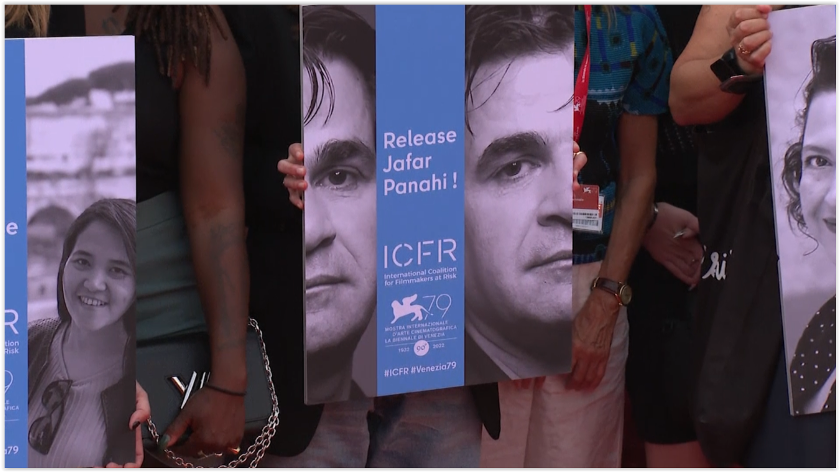 Julianne Moore นำทีมประท้วงการจำคุกผู้กำกับ Jafar Panahi  