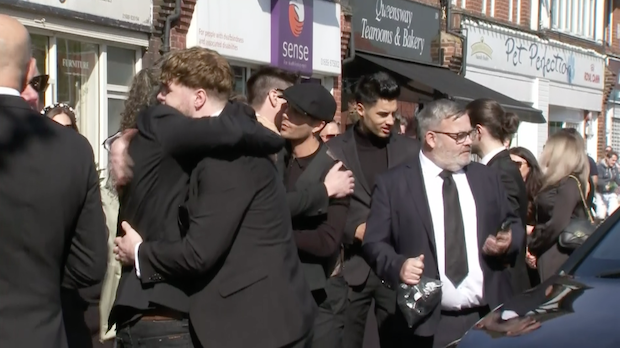 เพื่อนร่วมวงแบกโลงศพ!! ’ทอม พาร์คเกอร์’ วง The Wanted ลาโลกจากมะเร็งสมอง เพื่อนร่วมวงแบกโลงศพ!! ’ทอม พาร์คเกอร์’ วง The Wanted ลาโลกจากมะเร็งสมอง