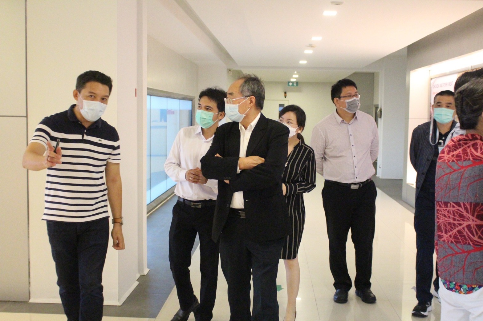 คณะวิจัยความสัมพันธ์จีน-ไทย ชมกระบวนการผลิตอาหารปลอดภัยของซีพีเอฟ