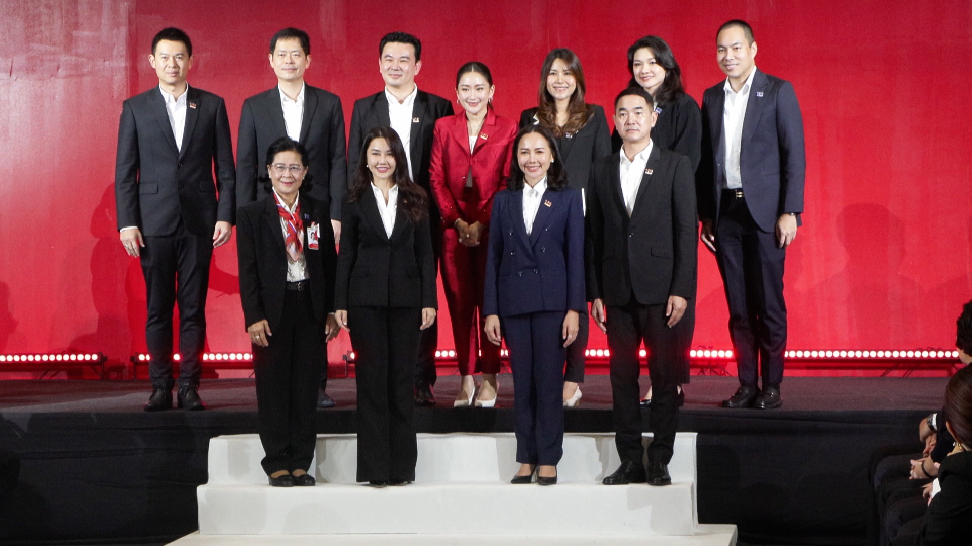 “แพทองธาร” กุมบังเหียน ขอนำ “เพื่อไทย” ทวงคืนอันดับ 1 “แพทองธาร” กุมบังเหียน ขอนำ “เพื่อไทย” ทวงคืนอันดับ 1