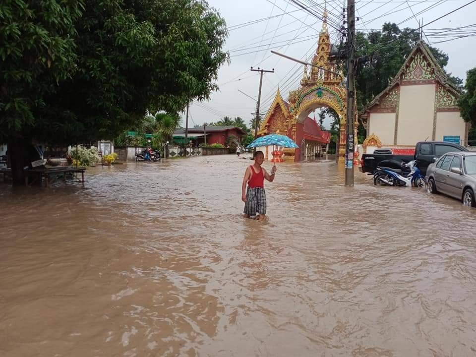ลำปาง ฝนตกหนักน้ำป่าท่วมท่วม 2 หมู่บ้านใน อ.เถิน ลำปาง ฝนตกหนักน้ำป่าท่วมท่วม 2 หมู่บ้านใน อ.เถิน