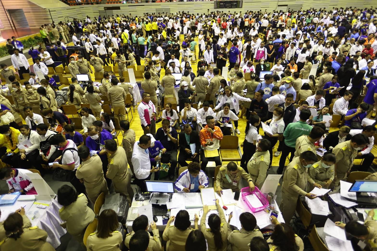 เลือกตั้ง 2566 ประมวลภาพพรรคการเมืองนำทีมสมัครส.ส.แบบแบ่งเขตกทม. เลือกตั้ง 2566 ประมวลภาพพรรคการเมืองนำทีมสมัครส.ส.แบบแบ่งเขตกทม.