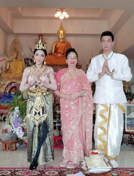  'ฟ้าว์เฟี้ยว' ขอบคุณสิ่งศักดิ์สิทธิ์ทำไลค์พุ่ง โดนชาวเน็ตสวนเพราะ 'หนุ่ม กรรชัย' โน่น