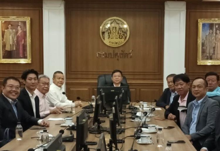 เกษตรกร ขอรัฐเร่งกวาดล้างหมูเถื่อน ล้างบางให้สิ้นซาก ก่อนคนเลี้ยงล้มทั้งกระดาน