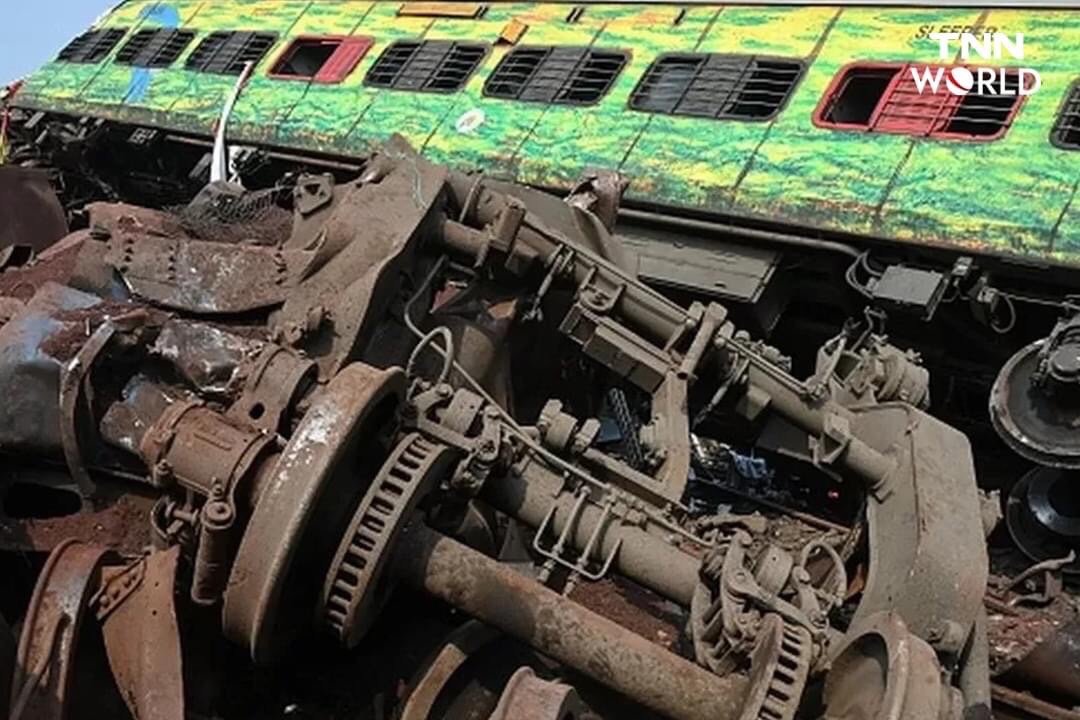 ประมวลภาพ โศกนาฏกรรมรถไฟชนกันในอินเดีย ประมวลภาพ โศกนาฏกรรมรถไฟชนกันในอินเดีย