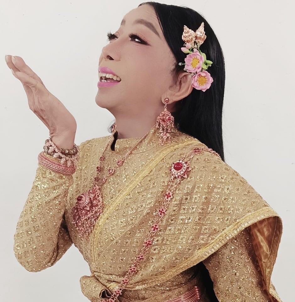 สิตางศุ์ บัวทอง โพสต์ขอโทษ พร้อมชี้แจงประเด็นภาพไม่เหมาะสม หลังประเทศเพื่อนบ้านคอมเมนต์เดือด สิตางศุ์ บัวทอง โพสต์ขอโทษ พร้อมชี้แจงประเด็นภาพไม่เหมาะสม หลังประเทศเพื่อนบ้านคอมเมนต์เดือด