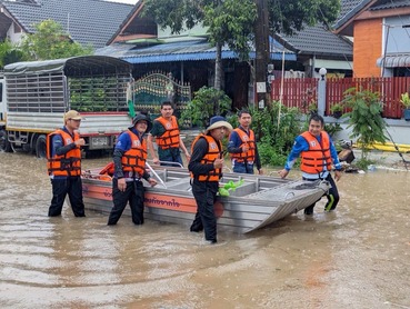 เครือซีพี - กลุ่มธุรกิจในเครือฯ เดินหน้าช่วยเหลือน้ำท่วมภาคใต้ 5 จังหวัดต่อเนื่อง เครือซีพี - กลุ่มธุรกิจในเครือฯ เดินหน้าช่วยเหลือน้ำท่วมภาคใต้ 5 จังหวัดต่อเนื่อง