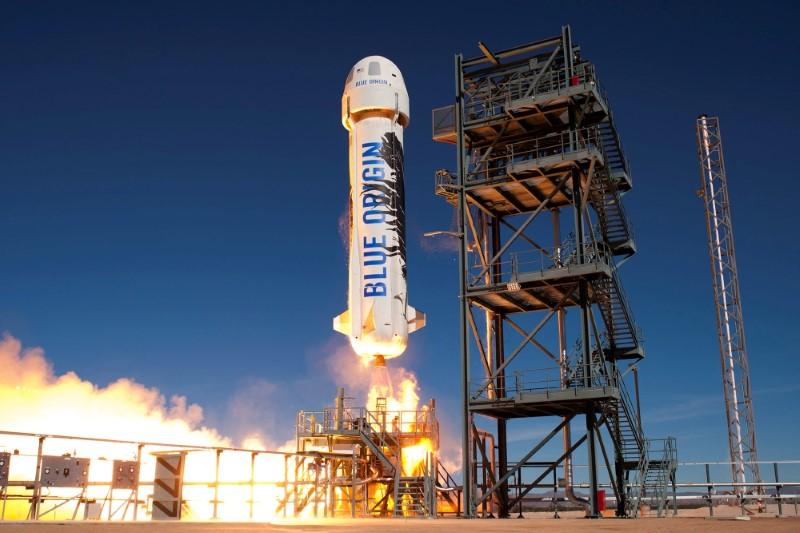 แสบใช่เล่น! Blue Origin แซะคู่แข่ง Virgin Galactic ไปไม่ถึงอวกาศแน่!