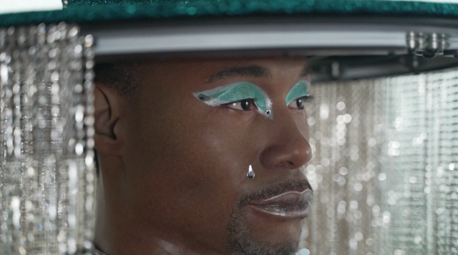 เป๊ะปัง ! เริดเหมือนตัวจริง ! “Billy Porter” เปิดตัวหุ่นขี้ผึ้งที่ “Madame Tussauds” นิวยอร์ก