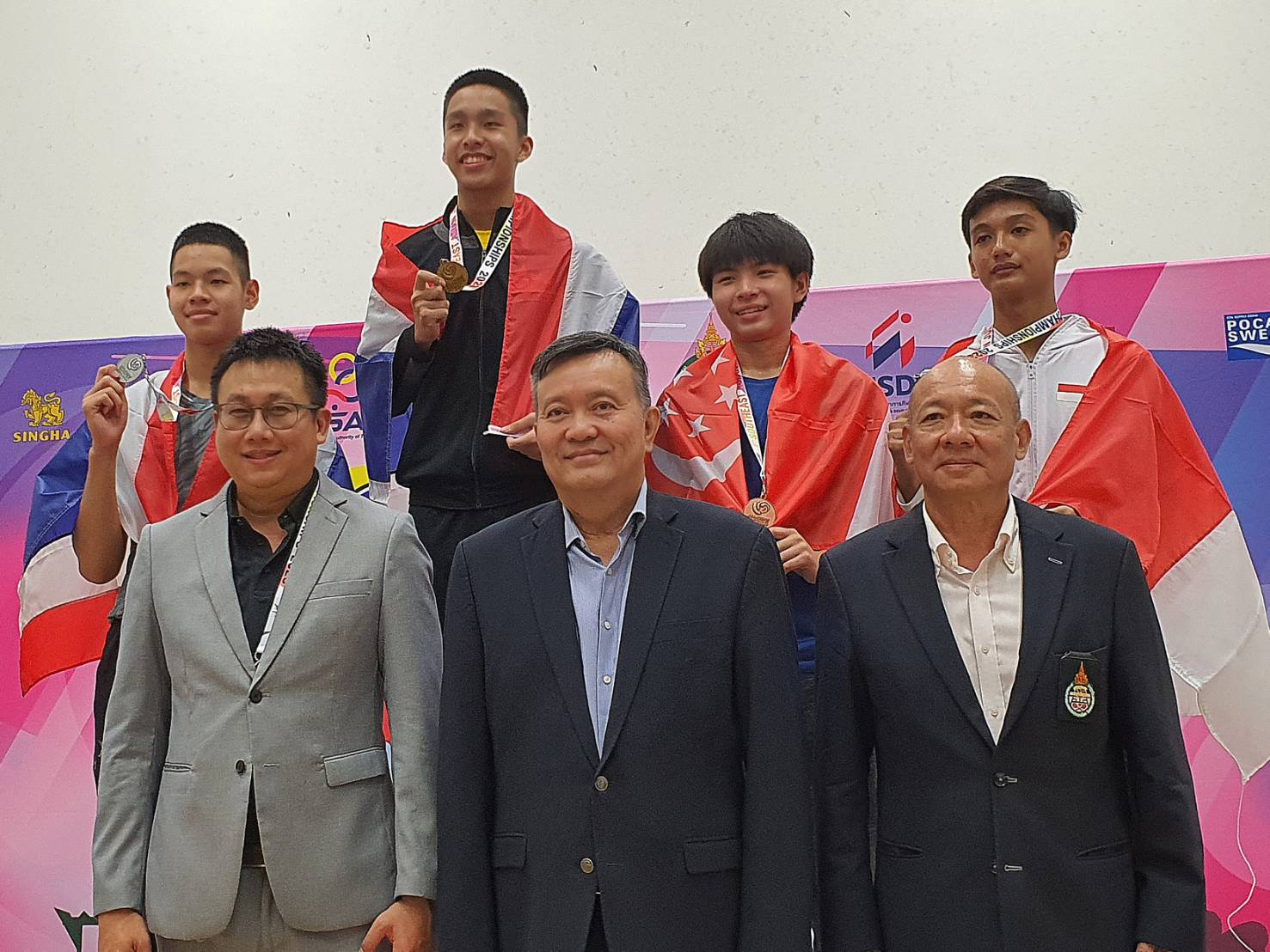 'ไทย' คว้า 1ทอง+1เงิน ศึก 'สควอชเยาวชนชิงแชมป์เอเชียตะวันออกเฉียงใต้' ครั้งที่ 1 'ไทย' คว้า 1ทอง+1เงิน ศึก 'สควอชเยาวชนชิงแชมป์เอเชียตะวันออกเฉียงใต้' ครั้งที่ 1