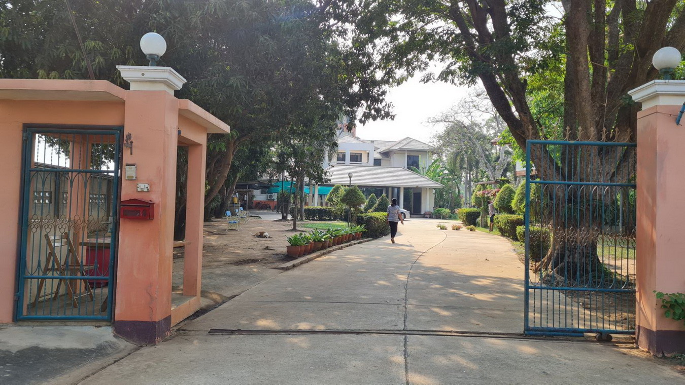 บ้านสวนริมน้ำเตรียมพร้อม เป็นที่พักฟื้น ผู้ว่าฯสมุทรสาคร บ้านสวนริมน้ำเตรียมพร้อม เป็นที่พักฟื้น ผู้ว่าฯสมุทรสาคร