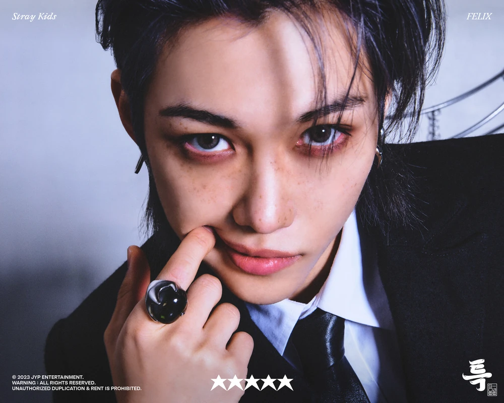 รวมศิลปิน K-POP ออสซี่ไลน์ ใครอยู่ออสซี่ไลน์กันบ้าง? รวมศิลปิน K-POP ออสซี่ไลน์ ใครอยู่ออสซี่ไลน์กันบ้าง?