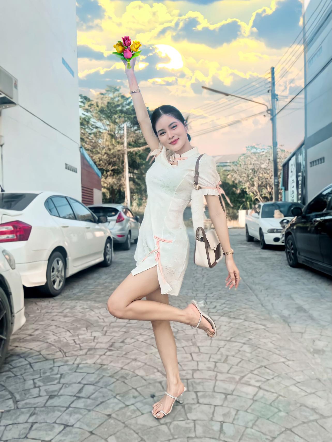 เอ๋ มิรา - นายห้างประจักษ์ชัย เผยนายห้างเพลงอินดี้ ถูกศาลตัดสินจำคุก 8 ปี คดีพรากผู้เยาว์ เอ๋ มิรา - นายห้างประจักษ์ชัย เผยนายห้างเพลงอินดี้ ถูกศาลตัดสินจำคุก 8 ปี คดีพรากผู้เยาว์