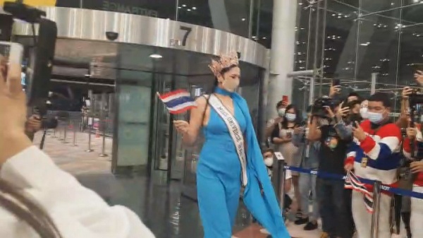 ร่วมส่ง “แอนชิลี สก็อต-เคมมิส” ประกวด Miss Universe 2021   (มีคลิป) 