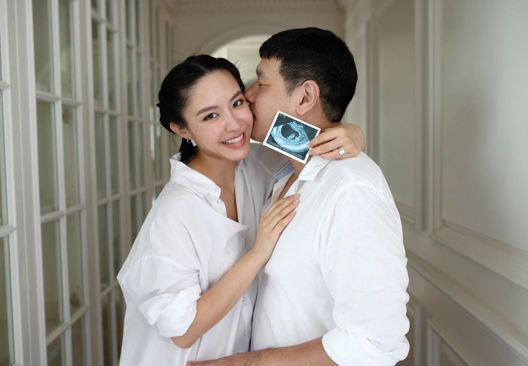 ท้องแล้ว!! น้ำชา ชีรณัฐ อวดภาพอัลตราซาวน์ พร้อมเป็นคุณแม่เต็มตัว