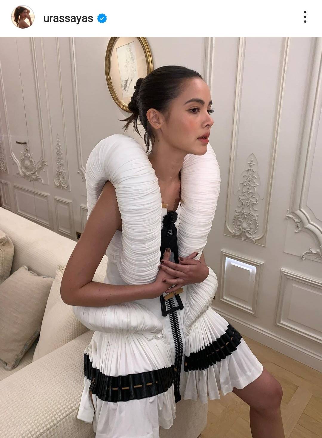 ถ้าเธอเป๊ะฉันก็เป๊ะ ปิงปอง คัฟเวอร์ลุค ญาญ่า ดูแฟชั่นโชว์ที่ปารีส