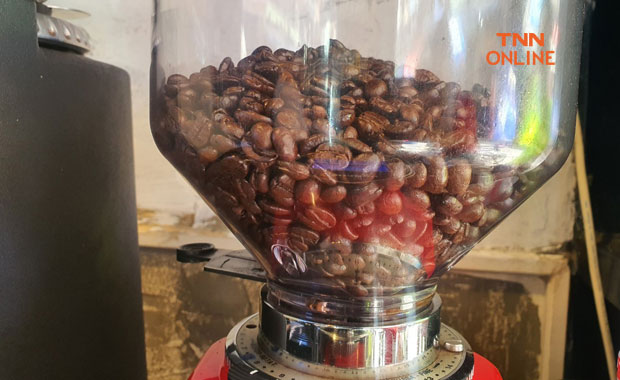 ดื่ม กาแฟ ตอนไหนดีที่สุด ตื่นปุ๊บดื่มปั๊บ หรือ หลังกินอาหารเช้า? ดื่ม กาแฟ ตอนไหนดีที่สุด ตื่นปุ๊บดื่มปั๊บ หรือ หลังกินอาหารเช้า?
