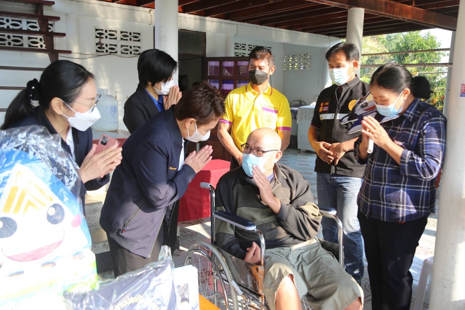 ประกันสังคมลงพื้นที่เยี่ยมให้กำลังใจผู้ประกันตนทุพพลภาพจังหวัดเชียงราย ประกันสังคมลงพื้นที่เยี่ยมให้กำลังใจผู้ประกันตนทุพพลภาพจังหวัดเชียงราย