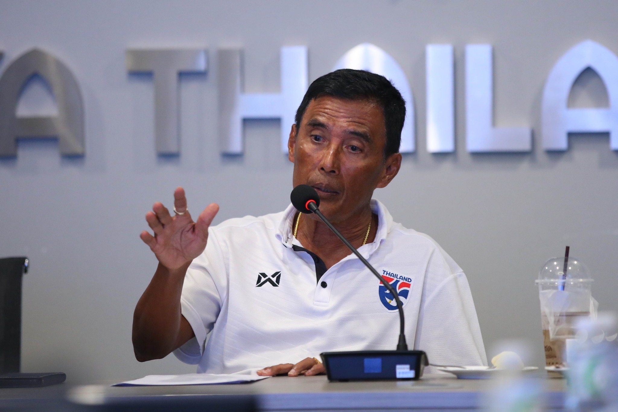 'ส.บอล' ตั้ง 'อำนวย นิ่มมะโน' นำทีมสอบสวนเหตุตะลุมบอน ไทย-อินโดนีเซีย 'ส.บอล' ตั้ง 'อำนวย นิ่มมะโน' นำทีมสอบสวนเหตุตะลุมบอน ไทย-อินโดนีเซีย