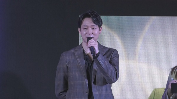 “ปาร์คยูชอน” ผัวตัวเป็นโปรดิวเซอร์เปิดออดิชั่นเด็กไทยไปเป็นเกิร์ลกรุ๊ปเกาหลี (มีคลิป) 