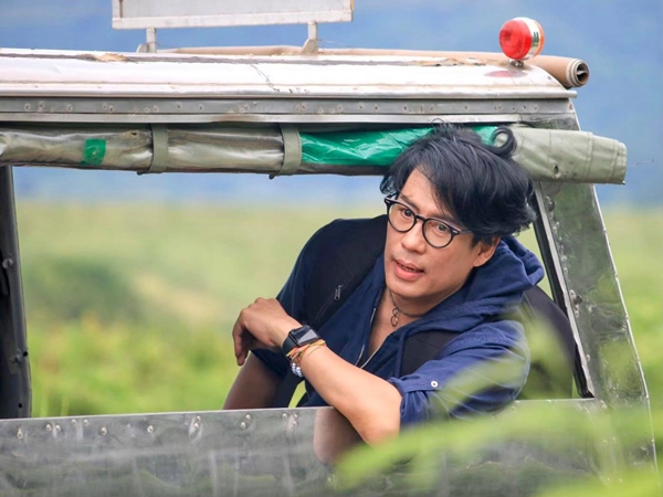 แฟนเพจ เบิร์ด ธงไชย เคลื่อนไหวหลังกลับบ้านที่เชียงราย ไม่แจ้งให้หมู่บ้านทราบ แฟนเพจ เบิร์ด ธงไชย เคลื่อนไหวหลังกลับบ้านที่เชียงราย ไม่แจ้งให้หมู่บ้านทราบ