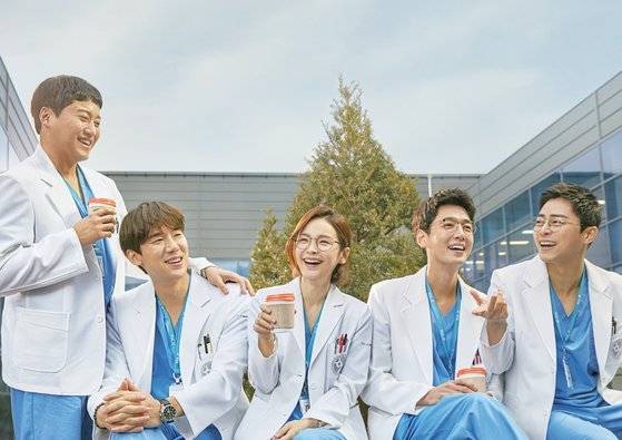 ยอดบริจาคอวัยวะพุ่ง!! ชื่นชมฟีดแบ็กซีรีส์ ‘Hospital Playlist 2’ ยอดบริจาคอวัยวะพุ่ง!! ชื่นชมฟีดแบ็กซีรีส์ ‘Hospital Playlist 2’